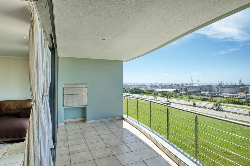 2 Bedroom Property for Sale in Humewood Eastern Cape